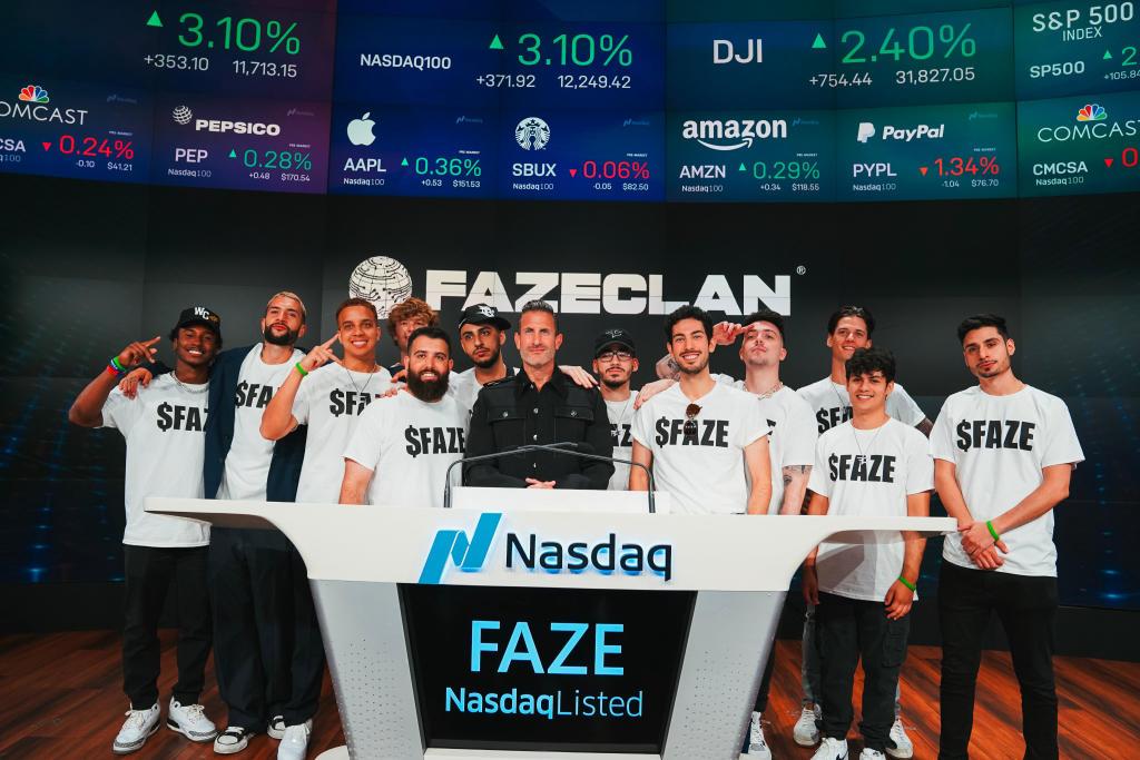 FaZe Holdings Inc: Hvordan en af de mest populære organisationer fejlede på aktiemarkedet, og hvorfor den risikerer at gå konkurs